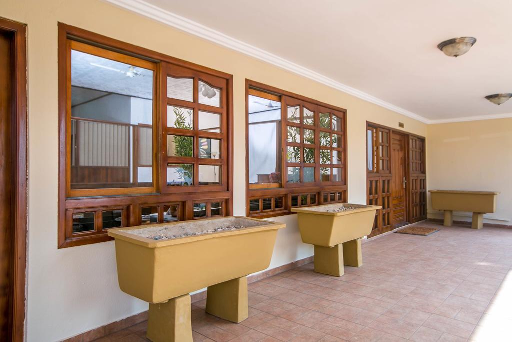 Golden Crest Lodge Bawaleshi Buitenkant foto