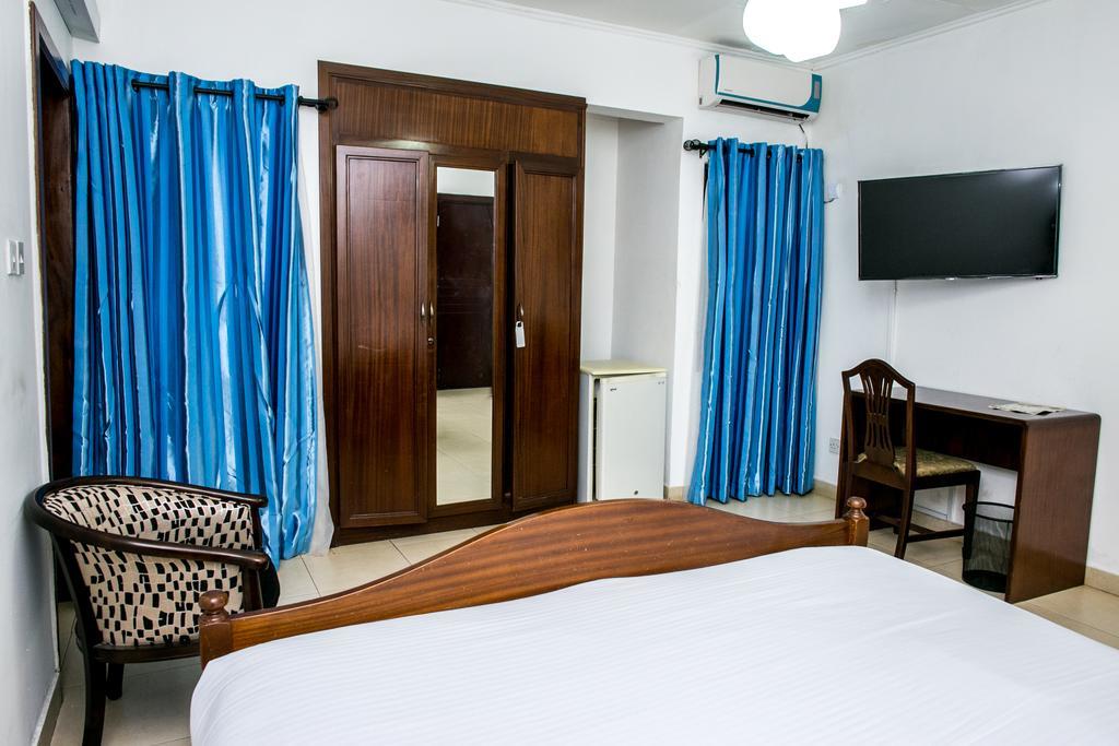 Golden Crest Lodge Bawaleshi Buitenkant foto